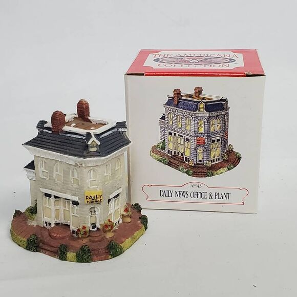 Liberty Falls Daily News Office & Plant AH43 Figurine w/ Box - Picture 3 of 4